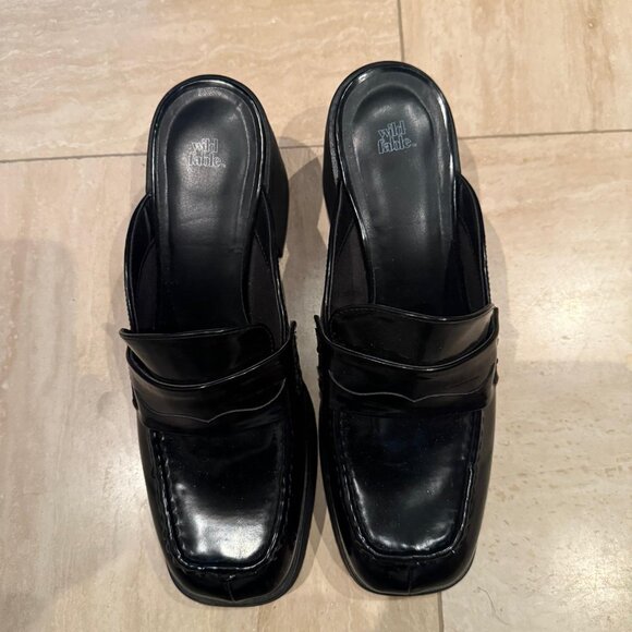 Wild Fable Black Slip-On Loafers - Picture 3 of 3